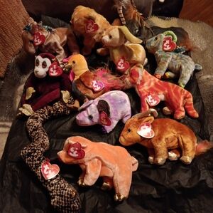 NWT TY BEANIE BABIES 12 ZODIAC